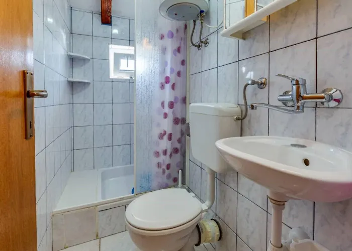 شقة Tanja باكوشتاني